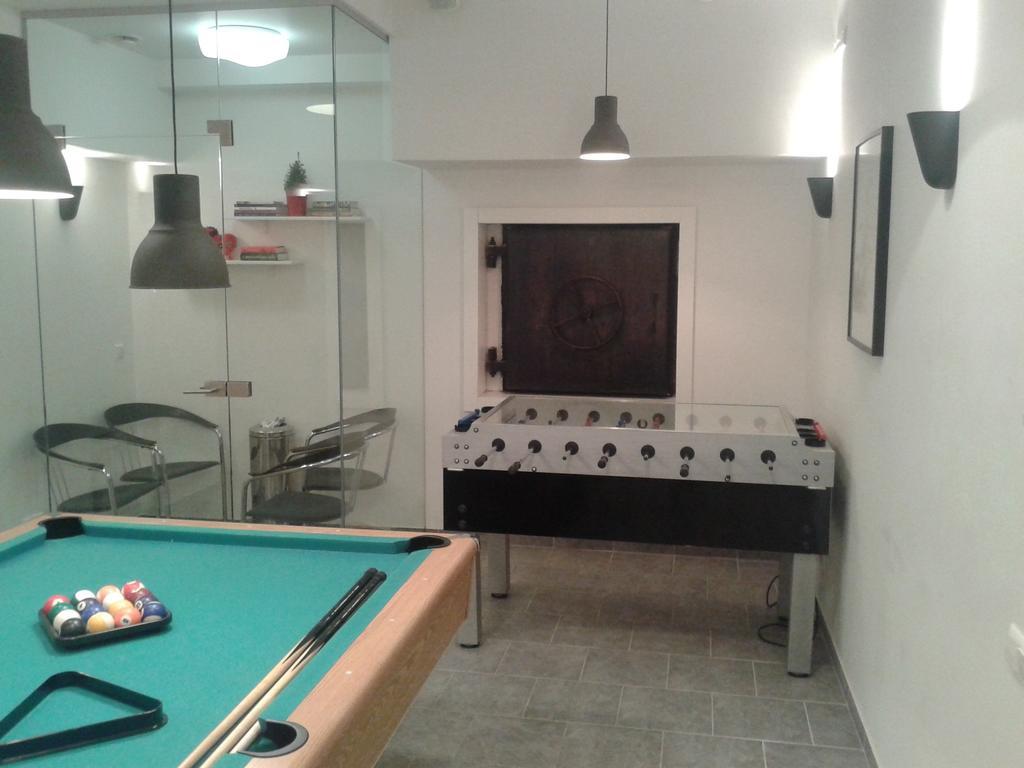 Bomb Shelter Apartment VNO Oda fotoğraf